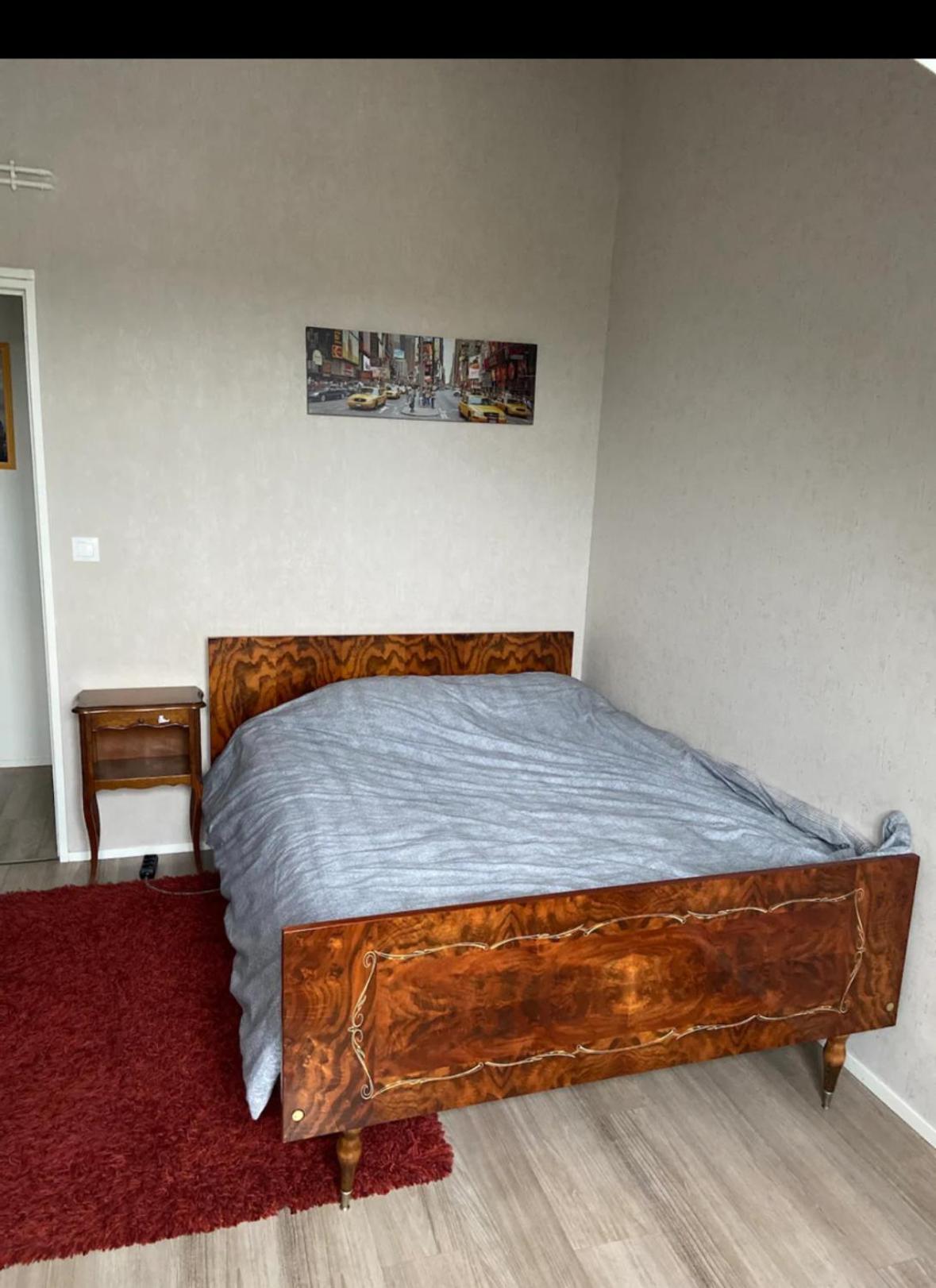 Chambre Privee Анже Екстериор снимка